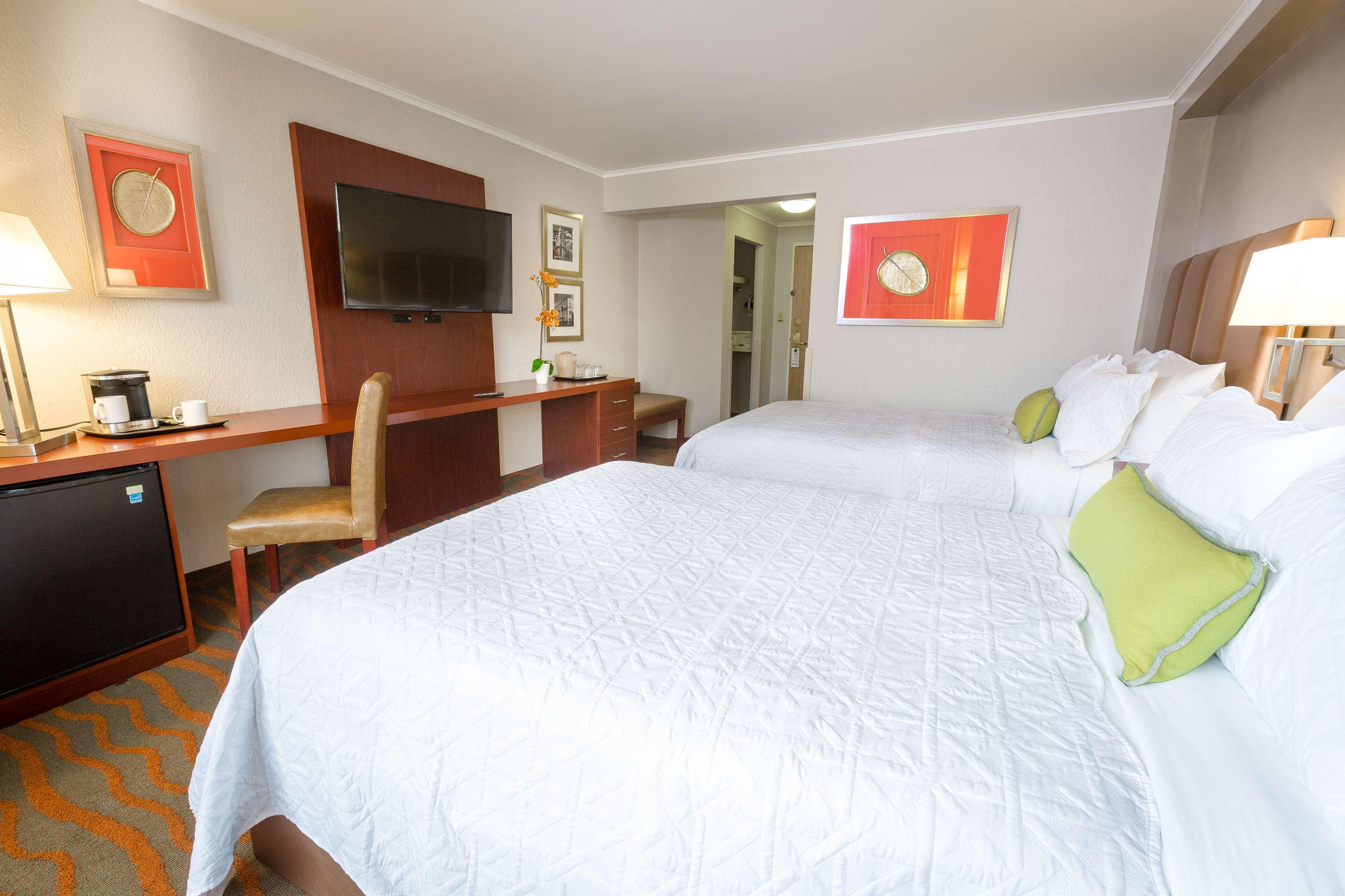 Best Western Plus Como Park Hotel Сент-Пол Экстерьер фото